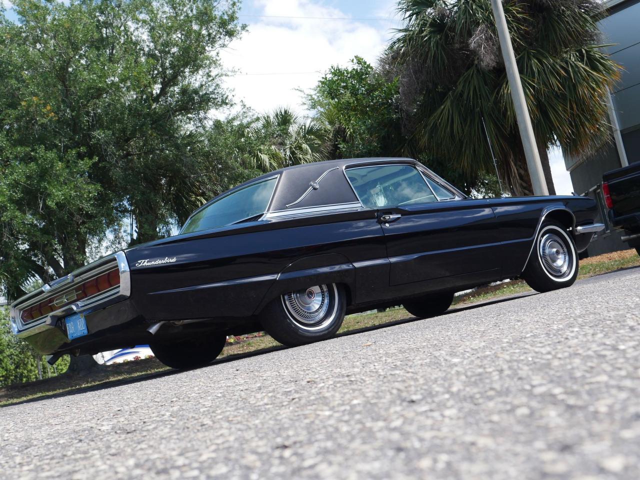 1966 Ford Thunderbird Landau