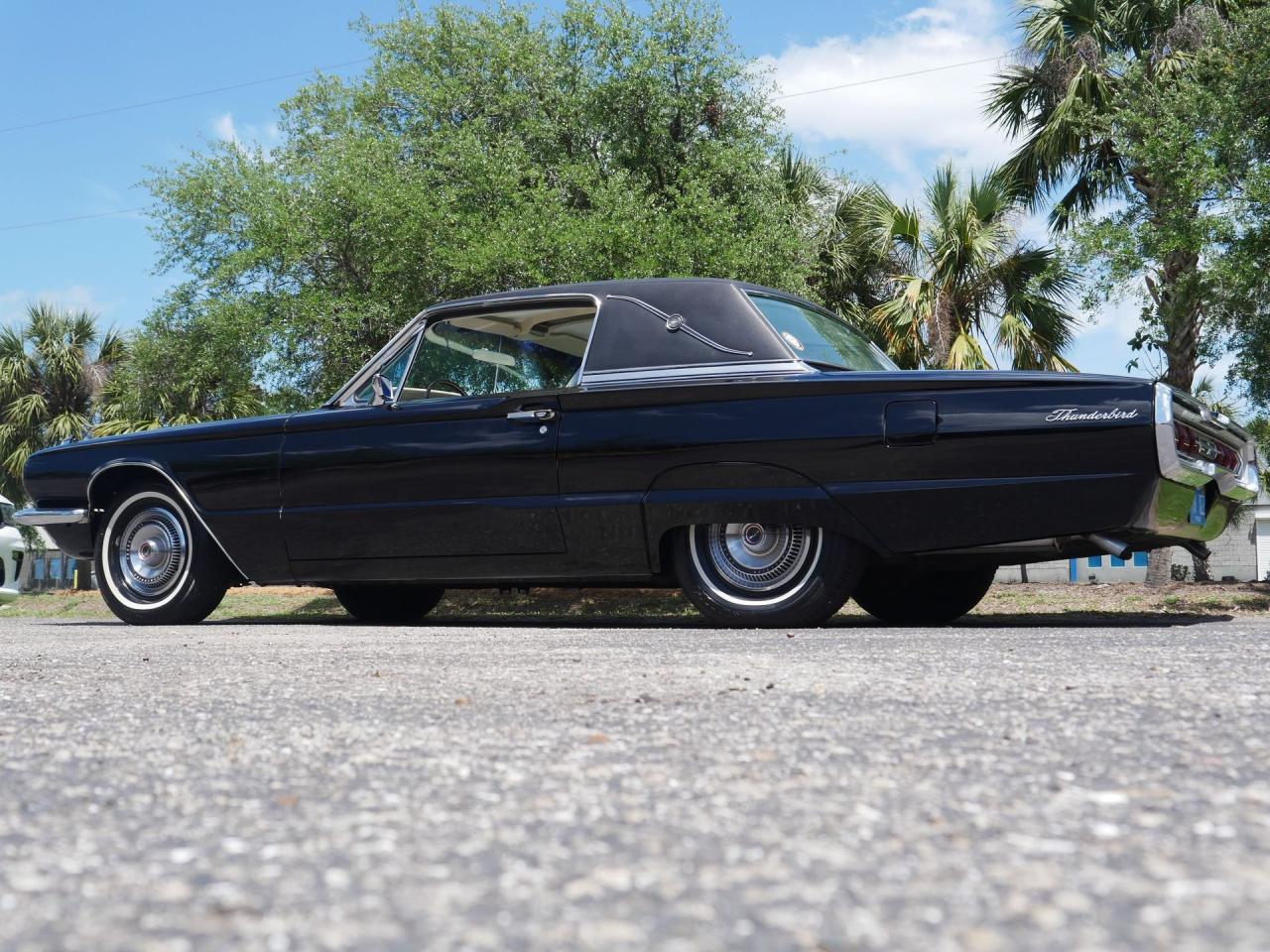 1966 Ford Thunderbird Landau