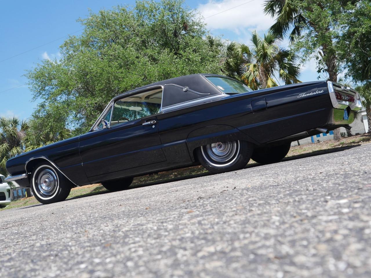 1966 Ford Thunderbird Landau