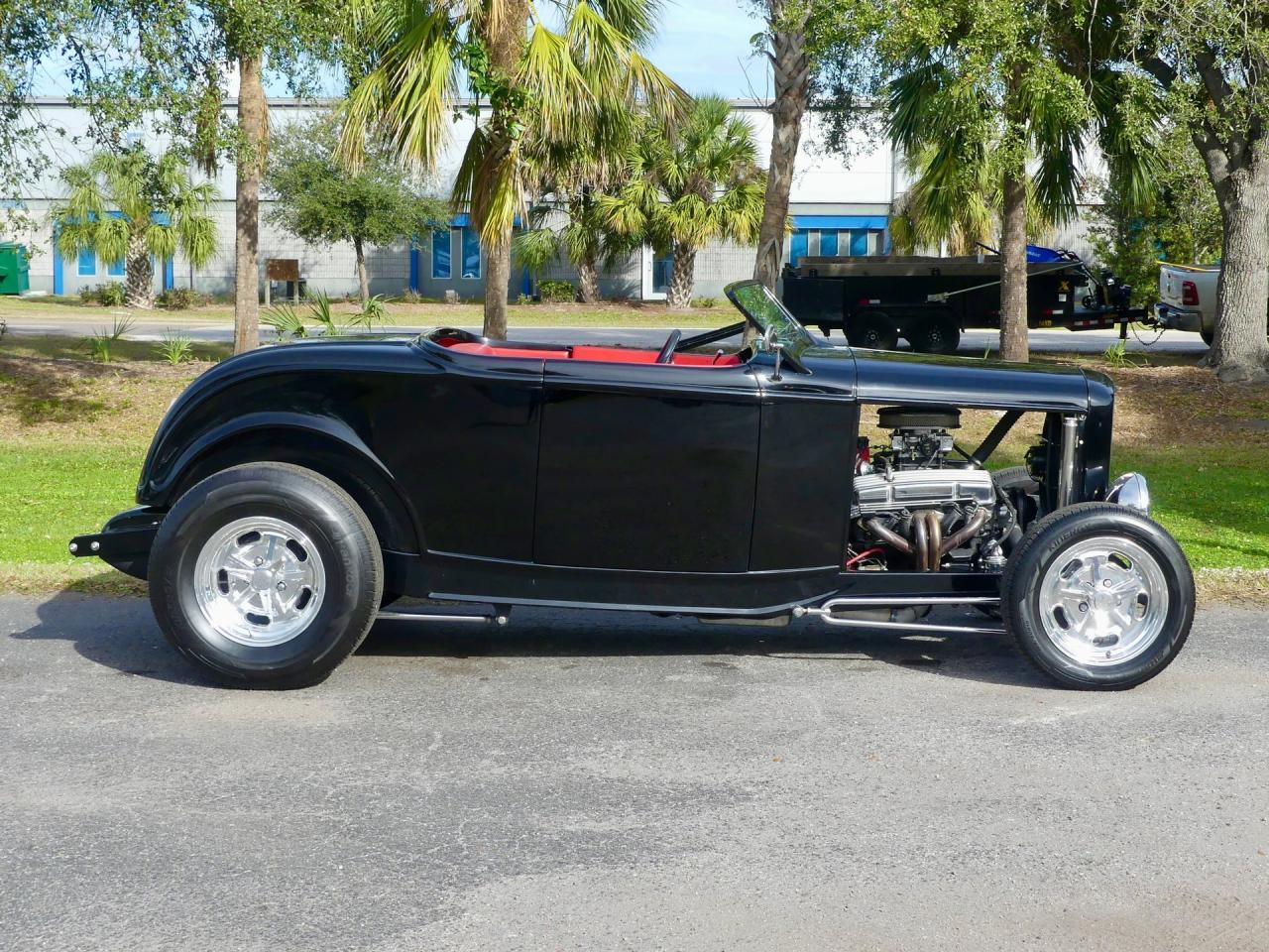 1932 Ford Model A Roadster