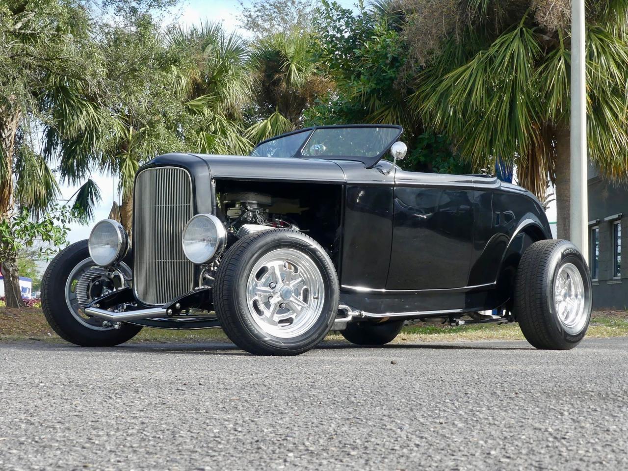 1932 Ford Model A Roadster