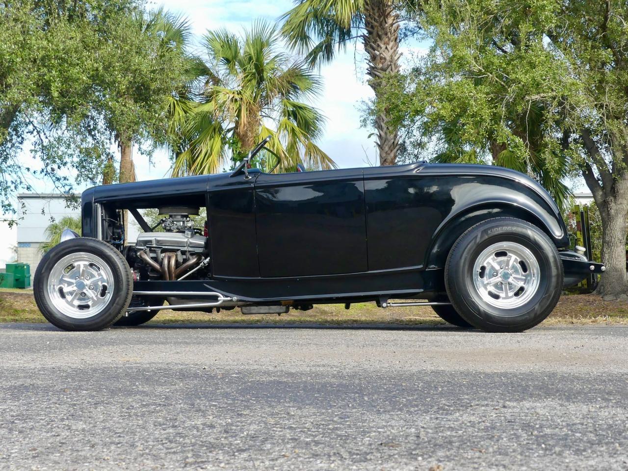 1932 Ford Model A Roadster