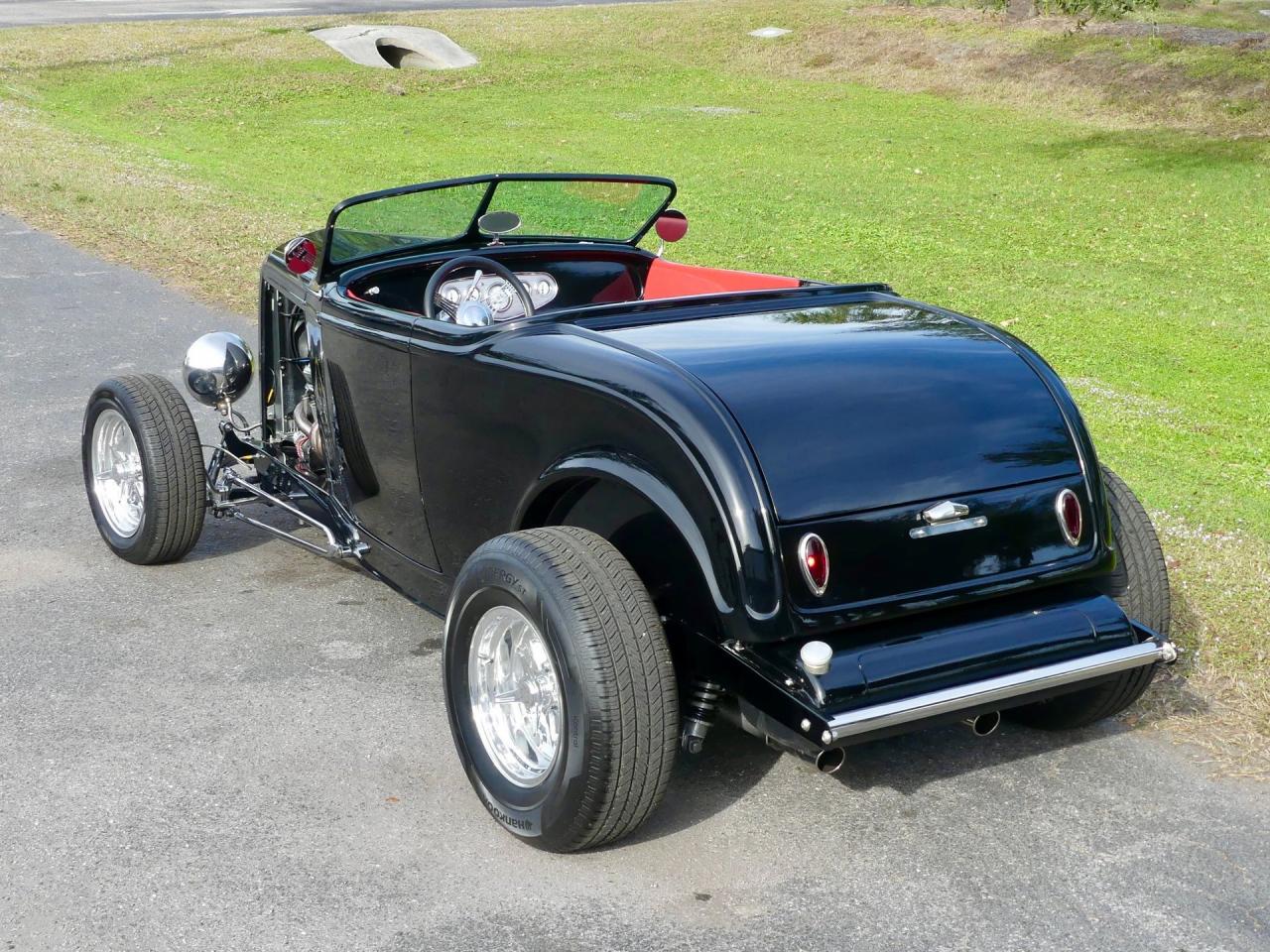 1932 Ford Model A Roadster