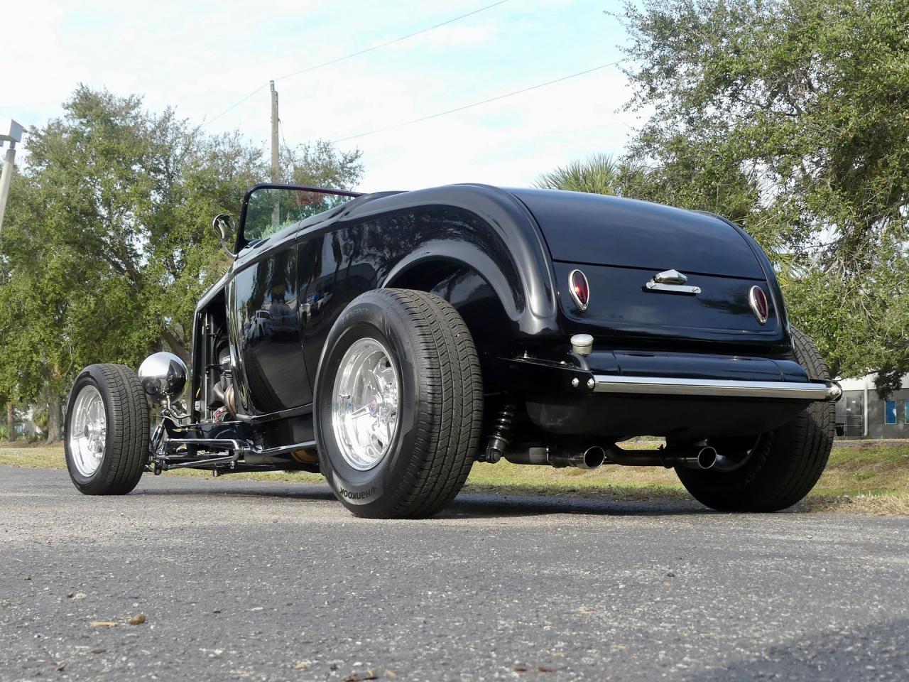 1932 Ford Model A Roadster