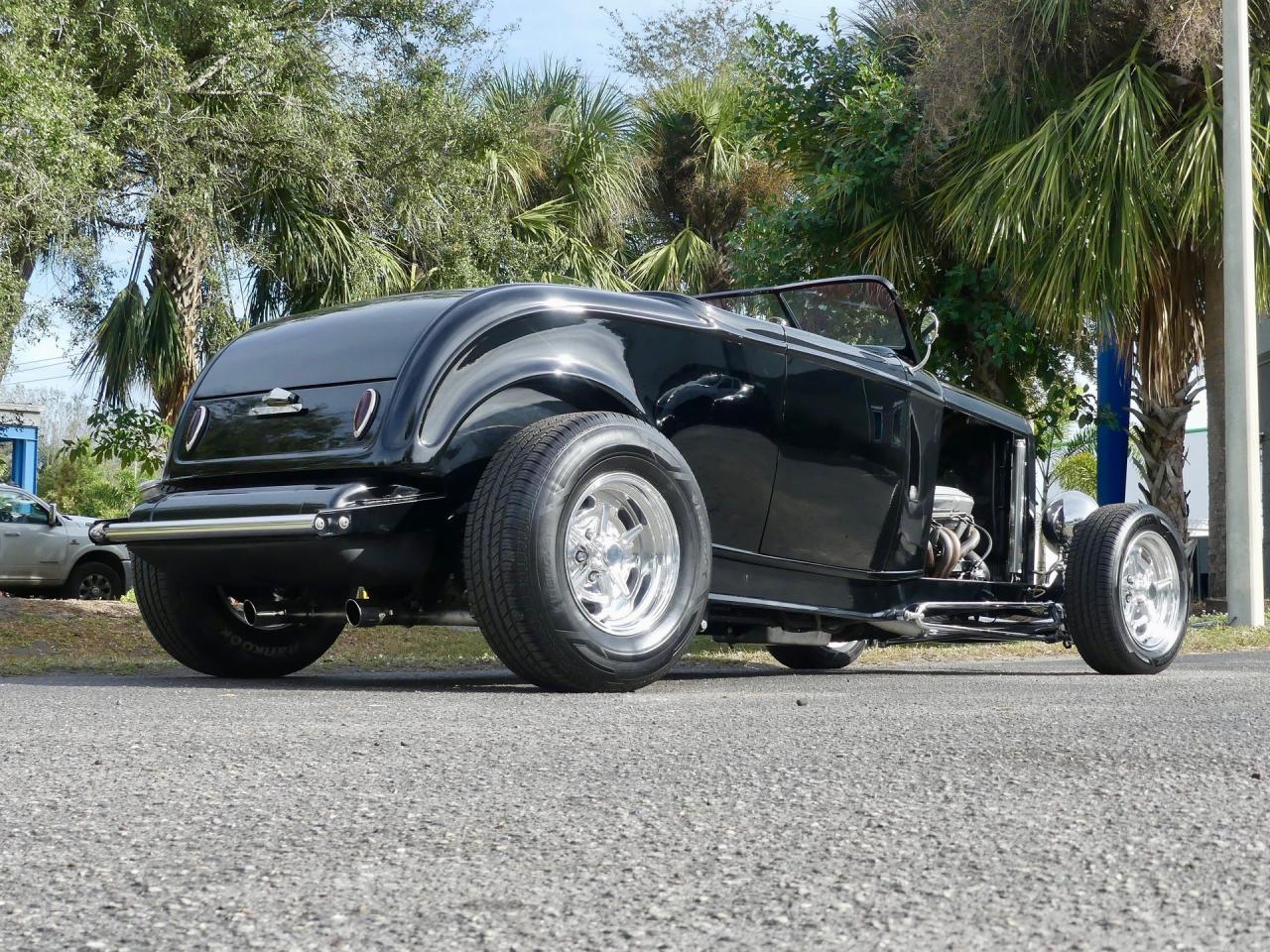 1932 Ford Model A Roadster