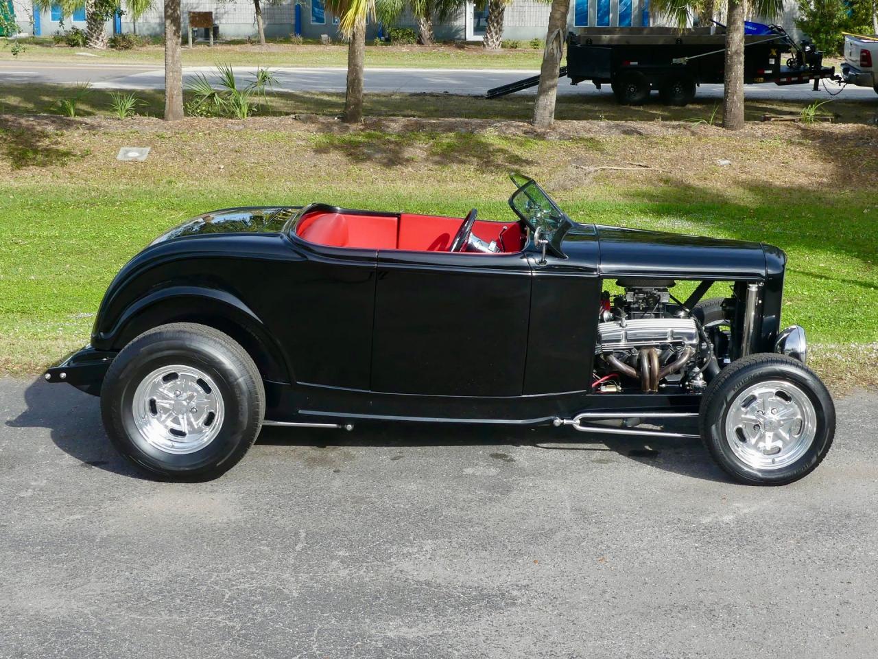 1932 Ford Model A Roadster