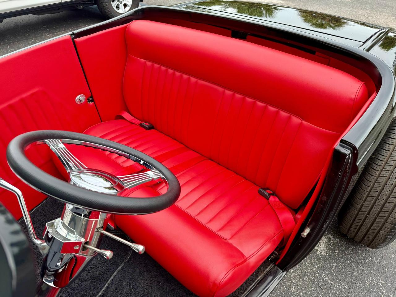 1932 Ford Model A Roadster