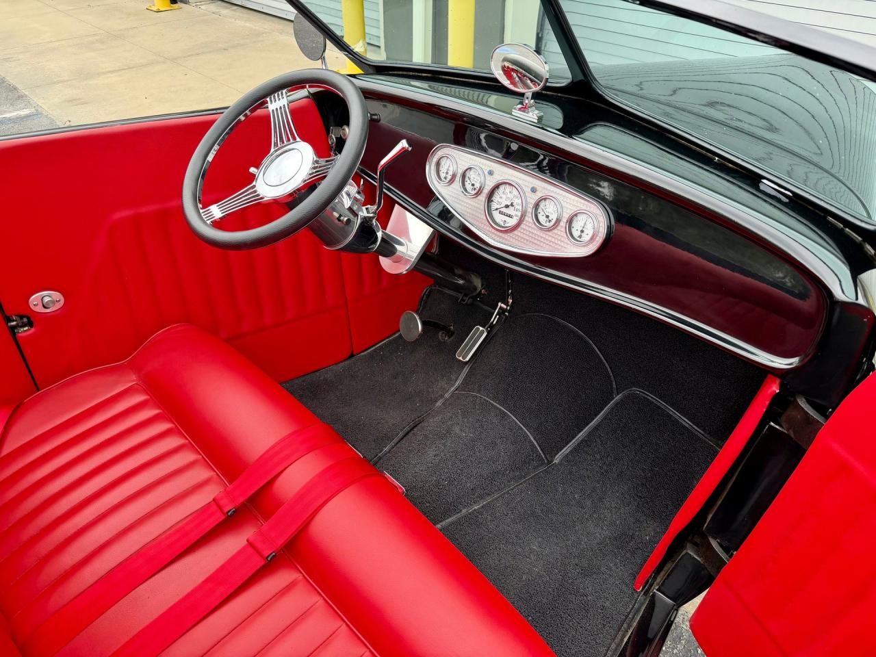 1932 Ford Model A Roadster