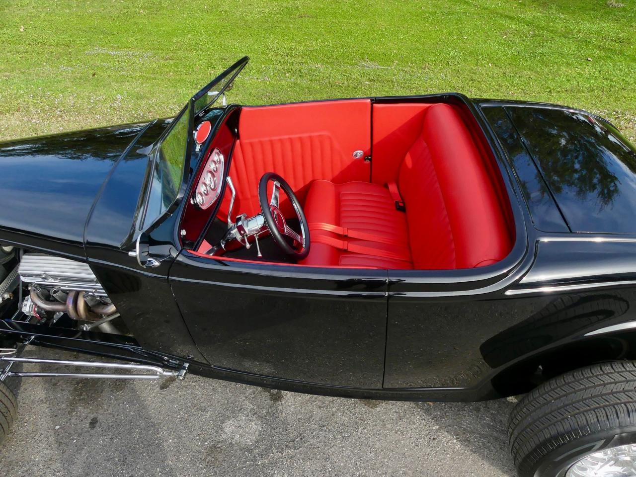 1932 Ford Model A Roadster