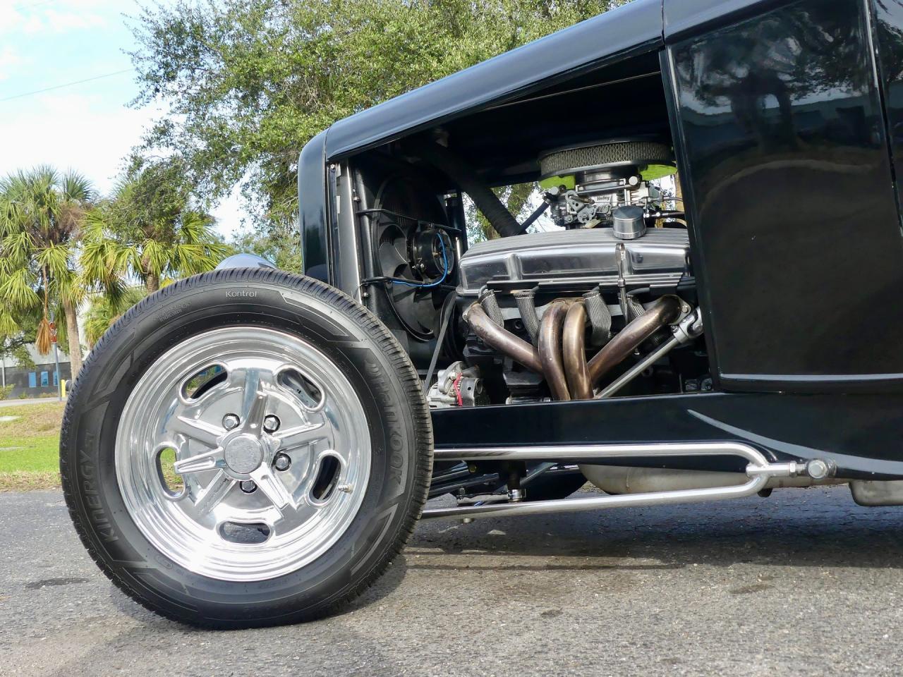 1932 Ford Model A Roadster