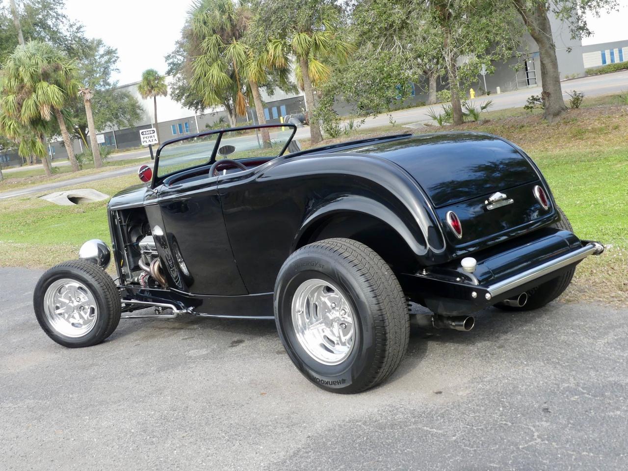 1932 Ford Model A Roadster
