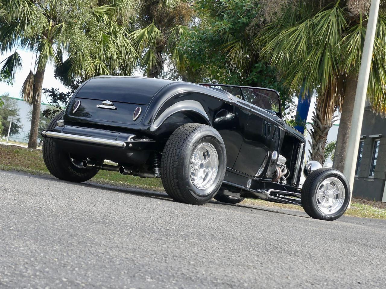 1932 Ford Model A Roadster