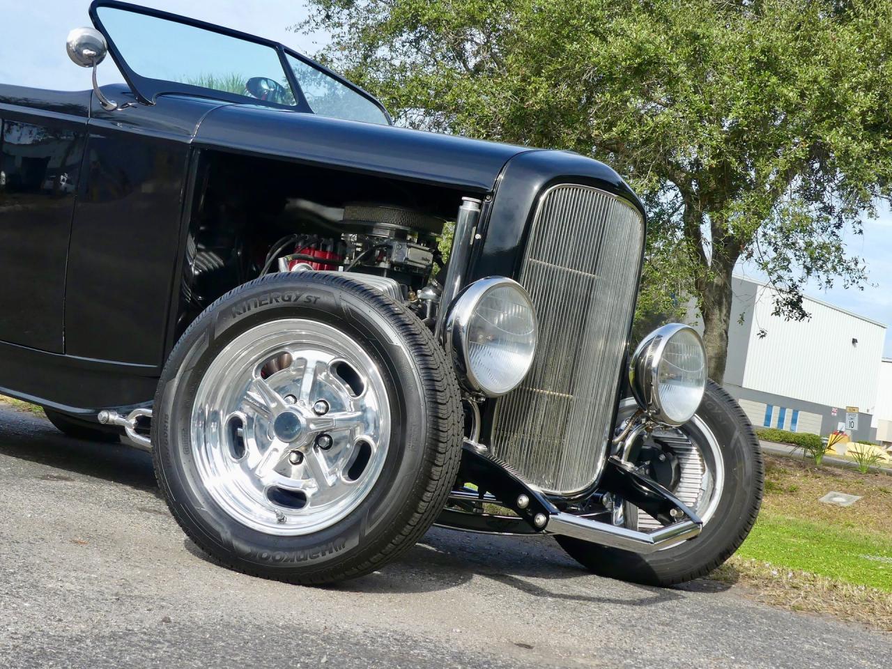 1932 Ford Model A Roadster