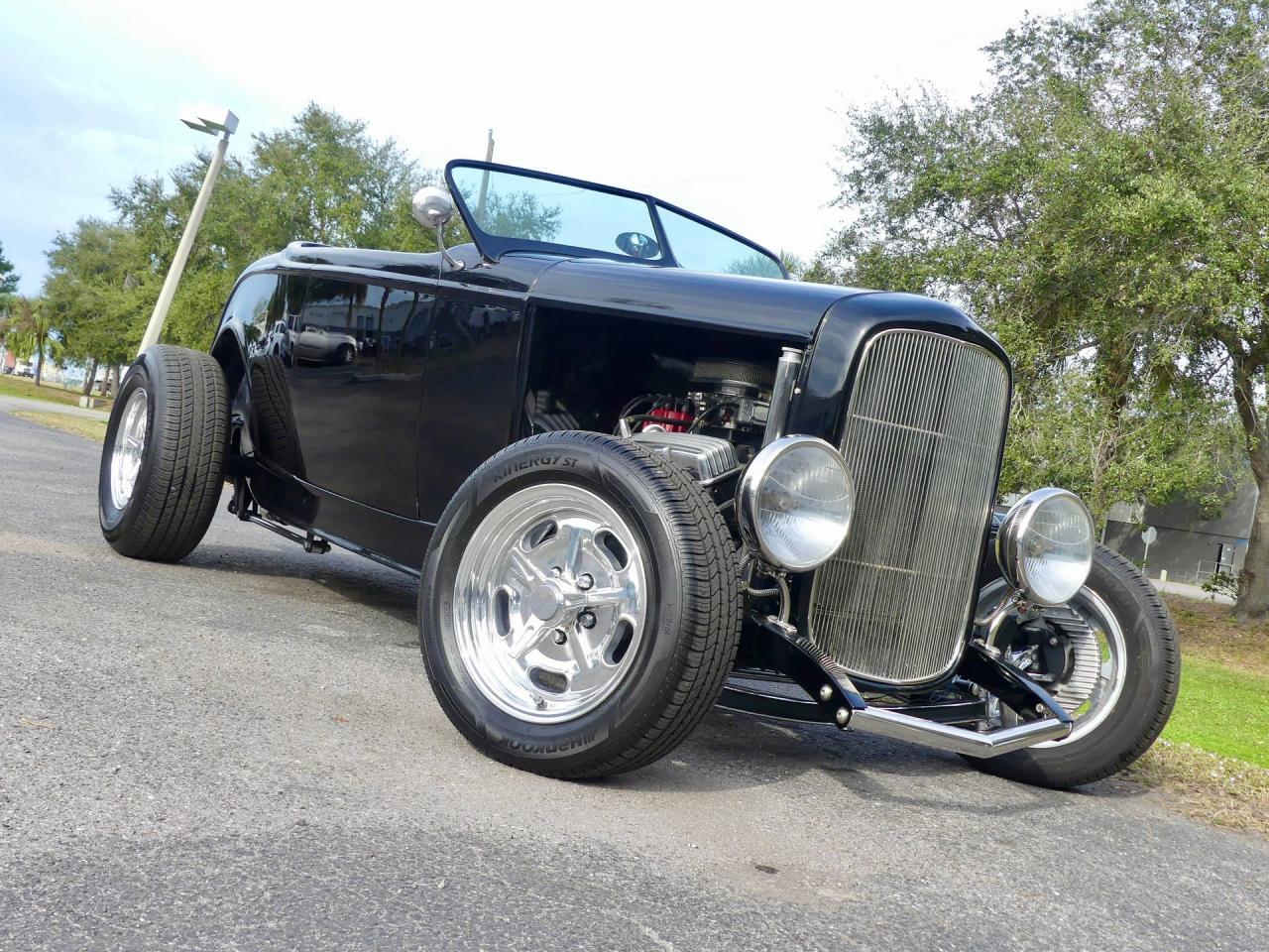 1932 Ford Model A Roadster