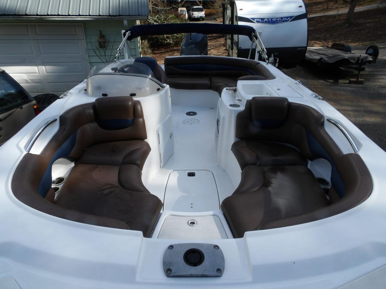 2013 Hurricane Sun Deck 203 Sport