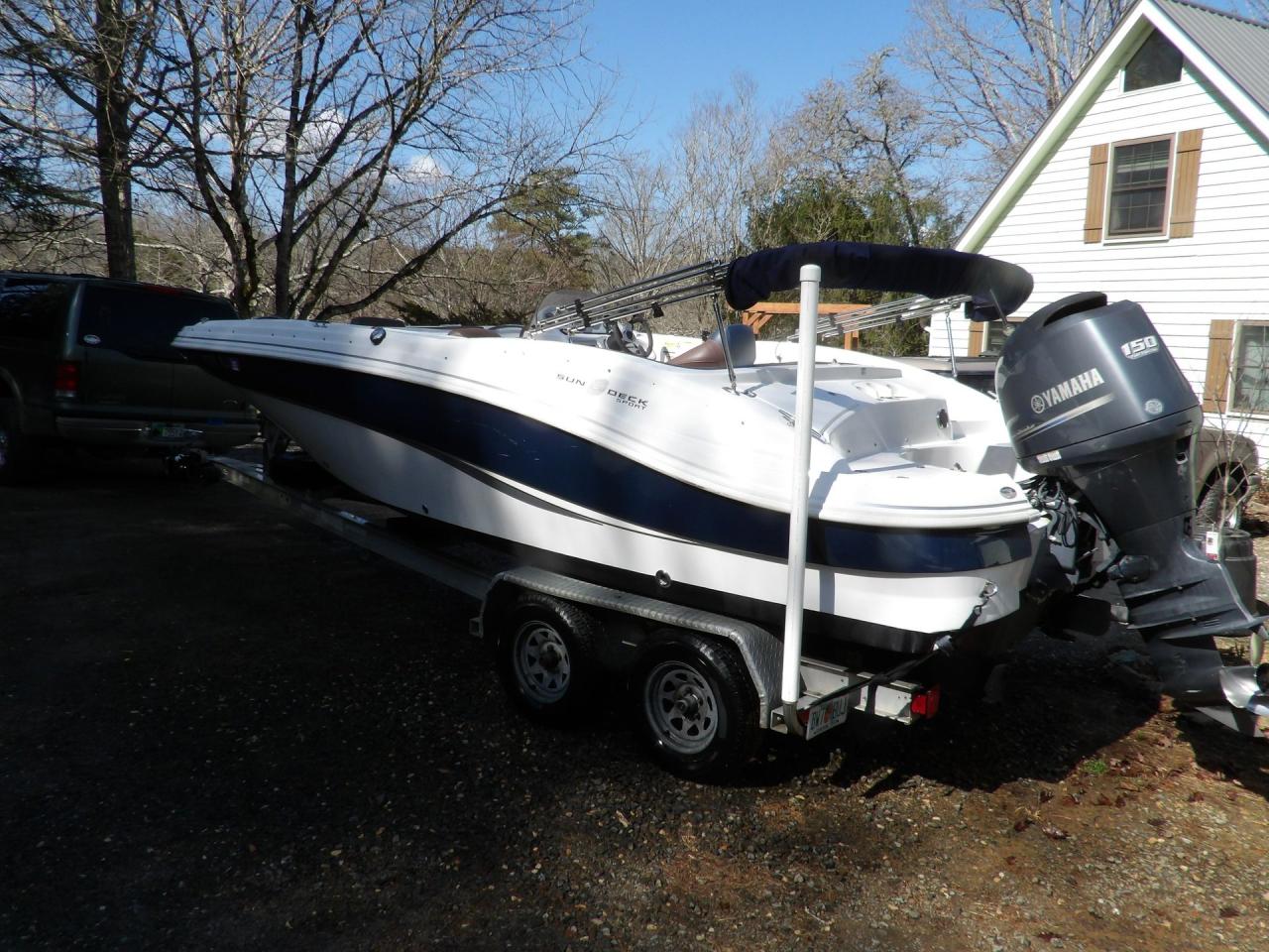 2013 Hurricane Sun Deck 203 Sport