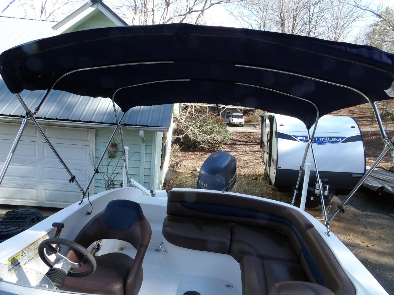 2013 Hurricane Sun Deck 203 Sport