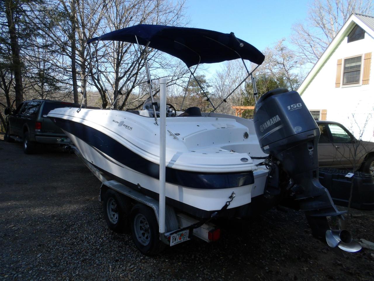 2013 Hurricane Sun Deck 203 Sport