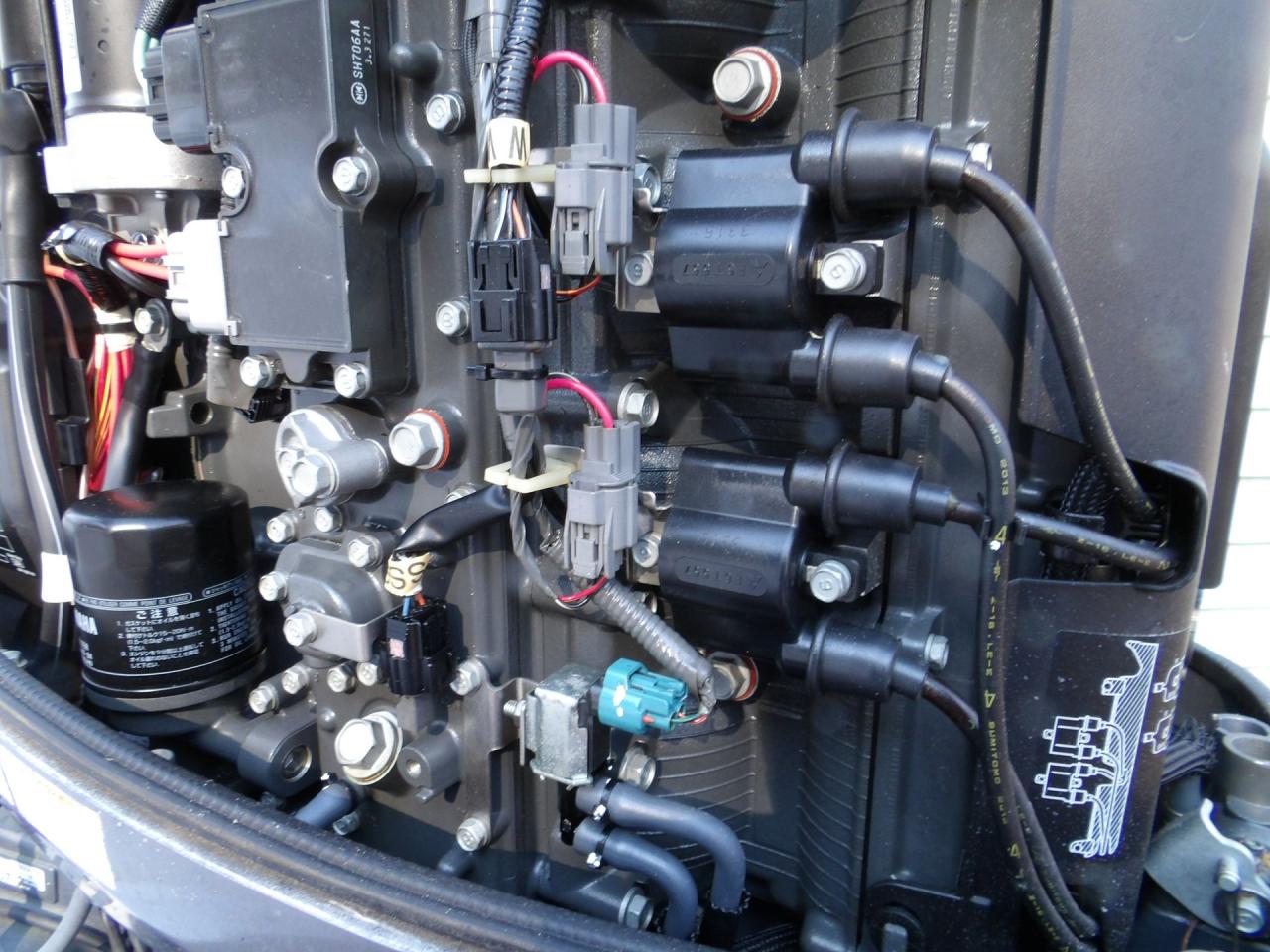 2013 Hurricane Sun Deck 203 Sport