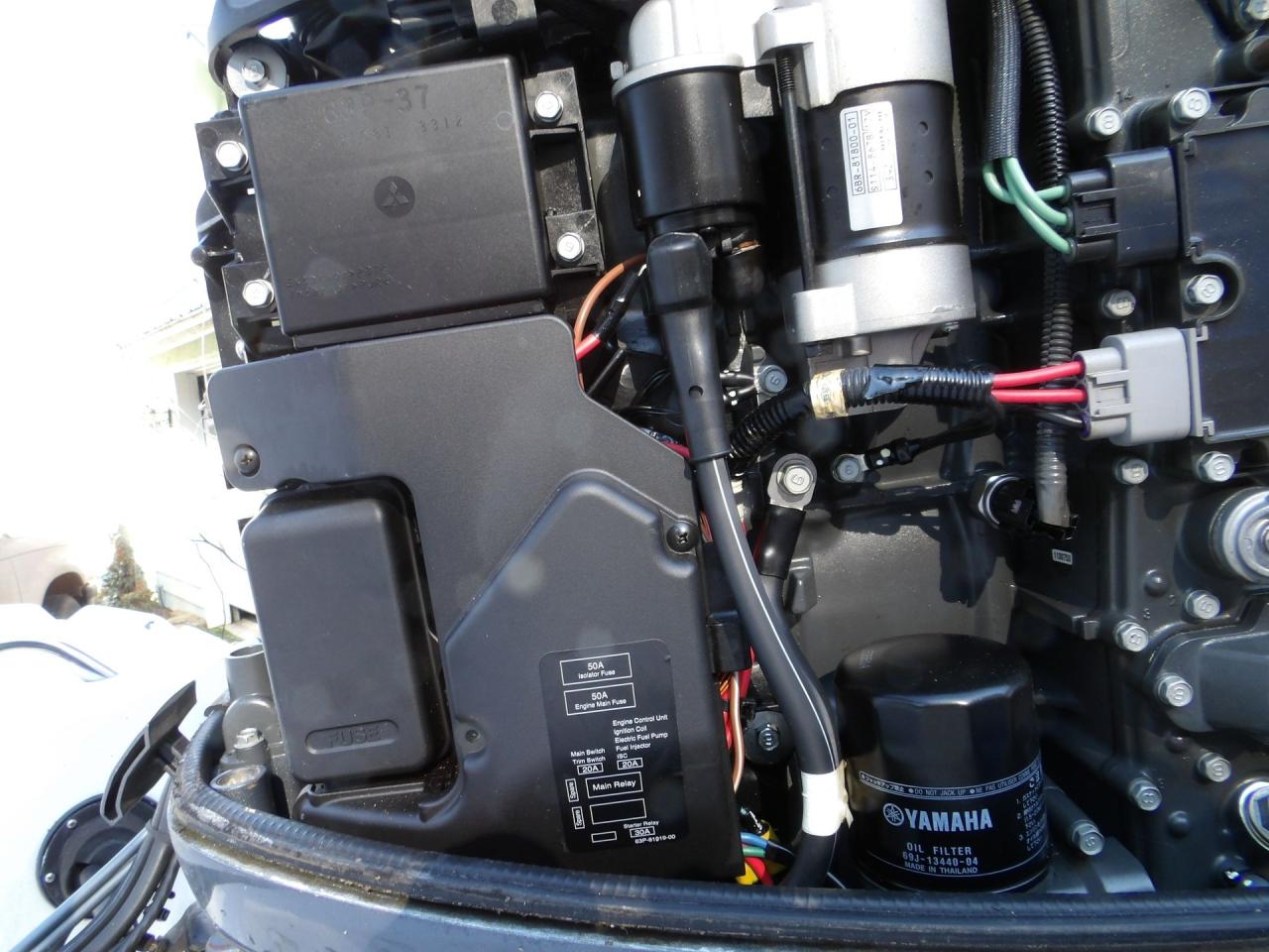 2013 Hurricane Sun Deck 203 Sport