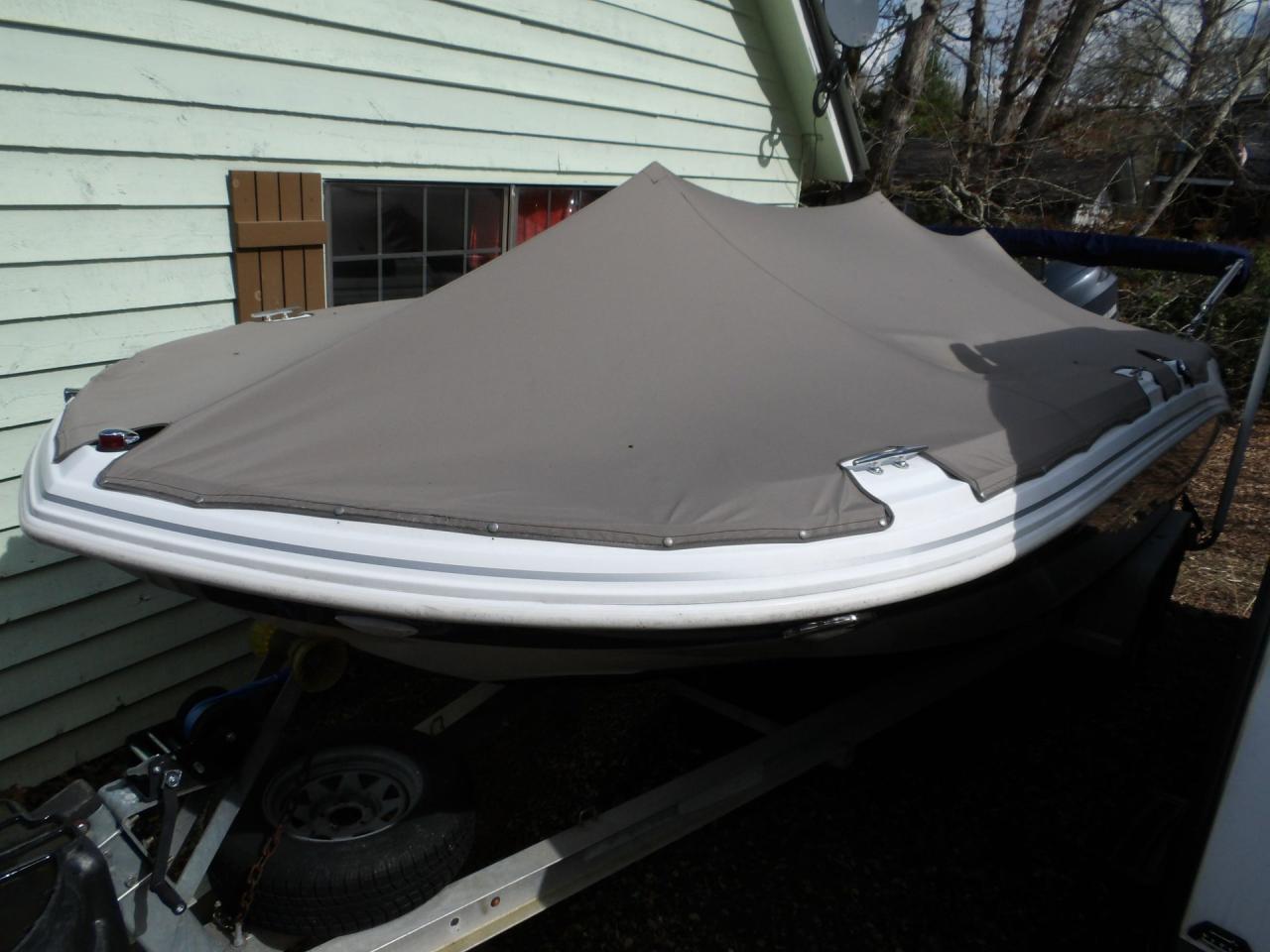 2013 Hurricane Sun Deck 203 Sport