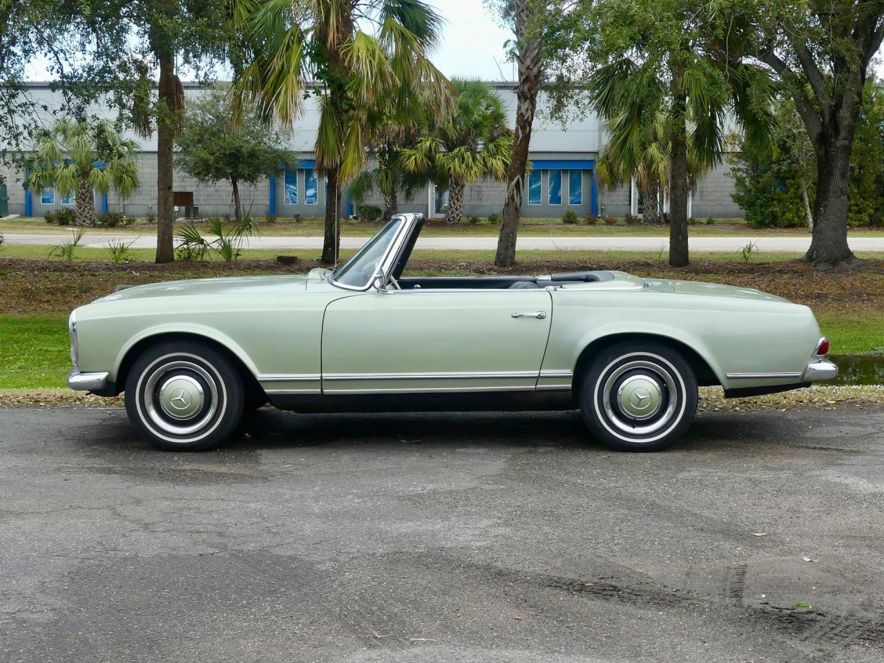 1964 Mercedes - Benz 230SL