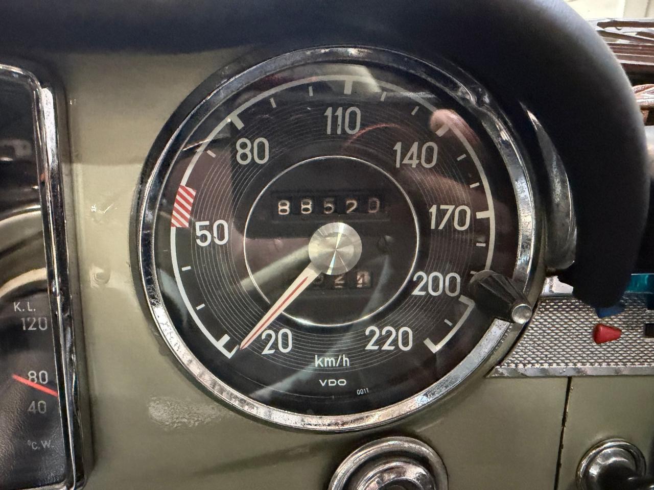 1964 Mercedes - Benz 230SL