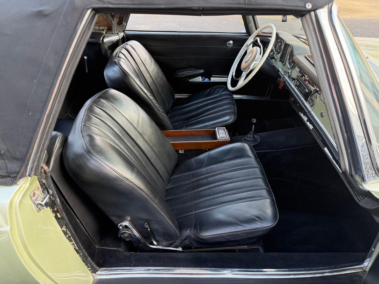 1964 Mercedes - Benz 230SL