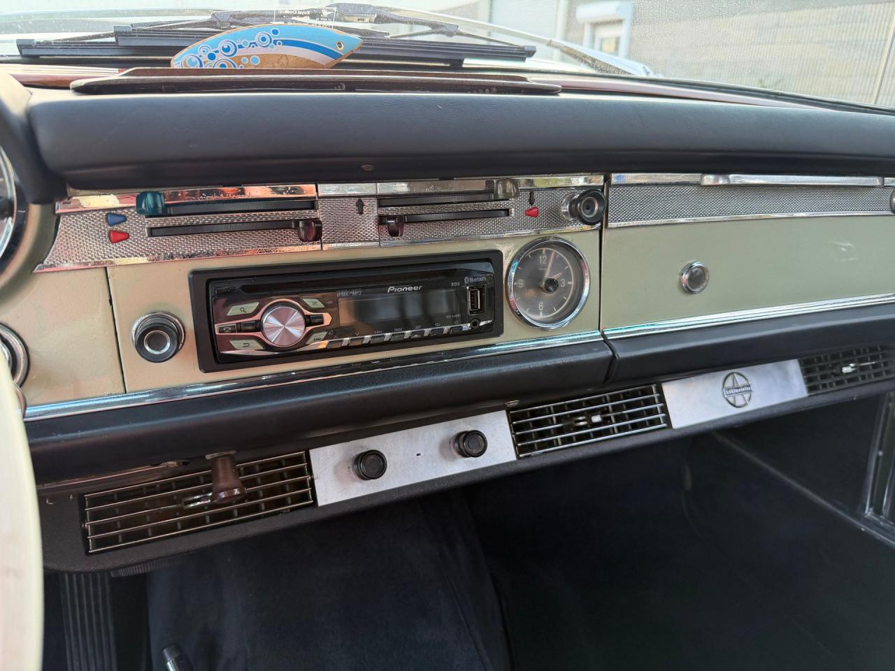 1964 Mercedes - Benz 230SL