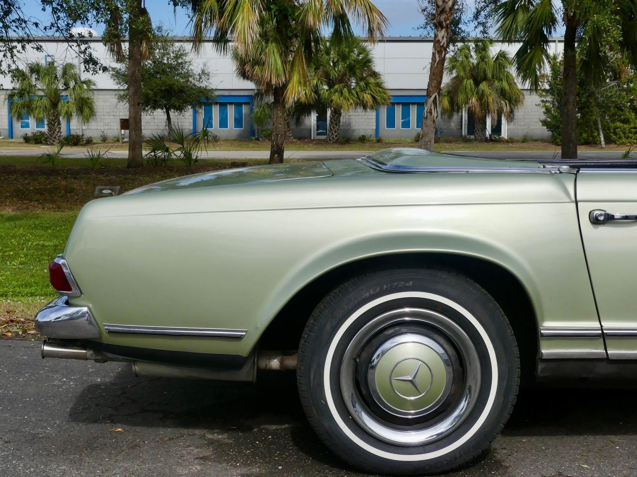 1964 Mercedes - Benz 230SL