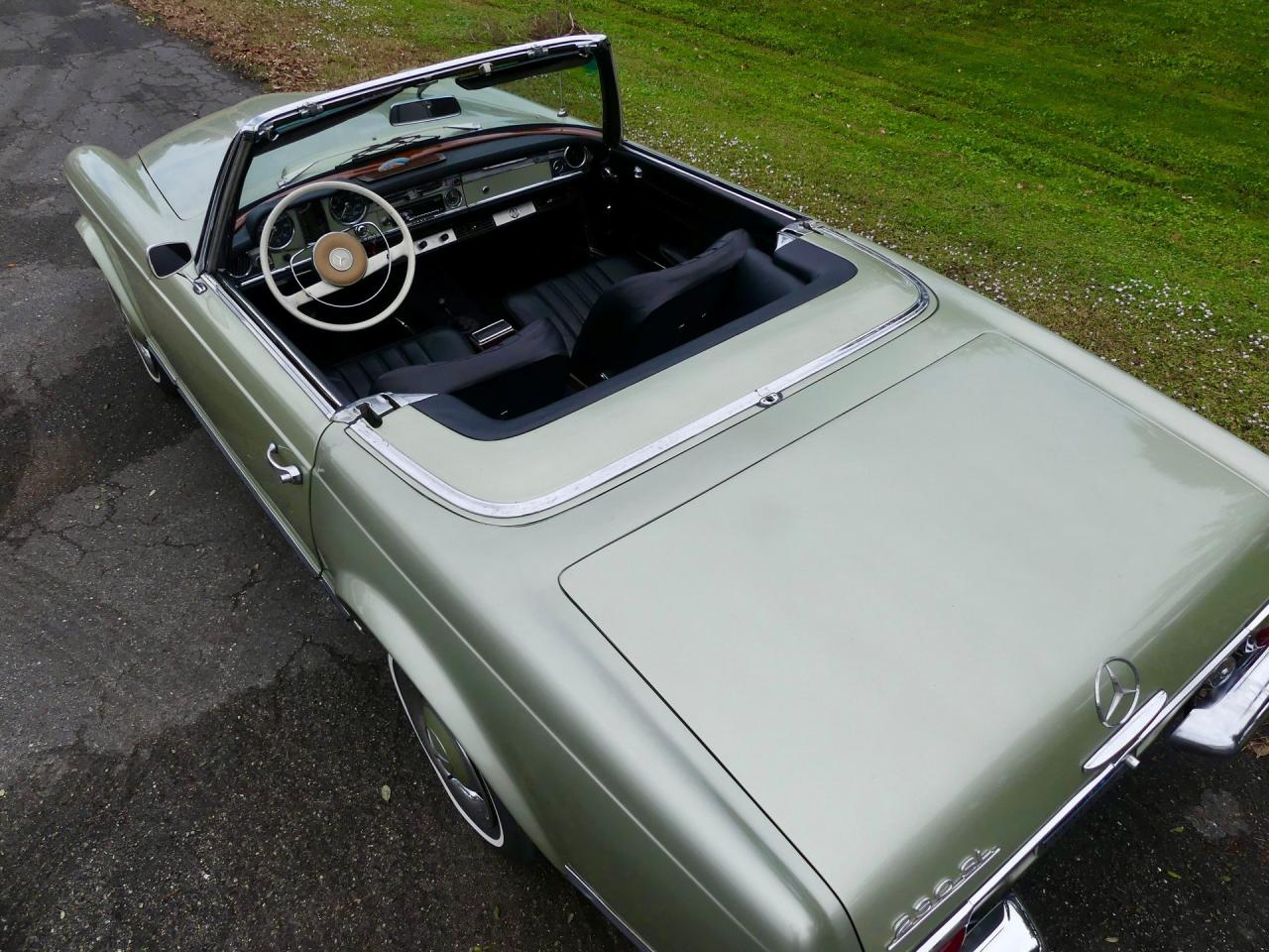 1964 Mercedes - Benz 230SL