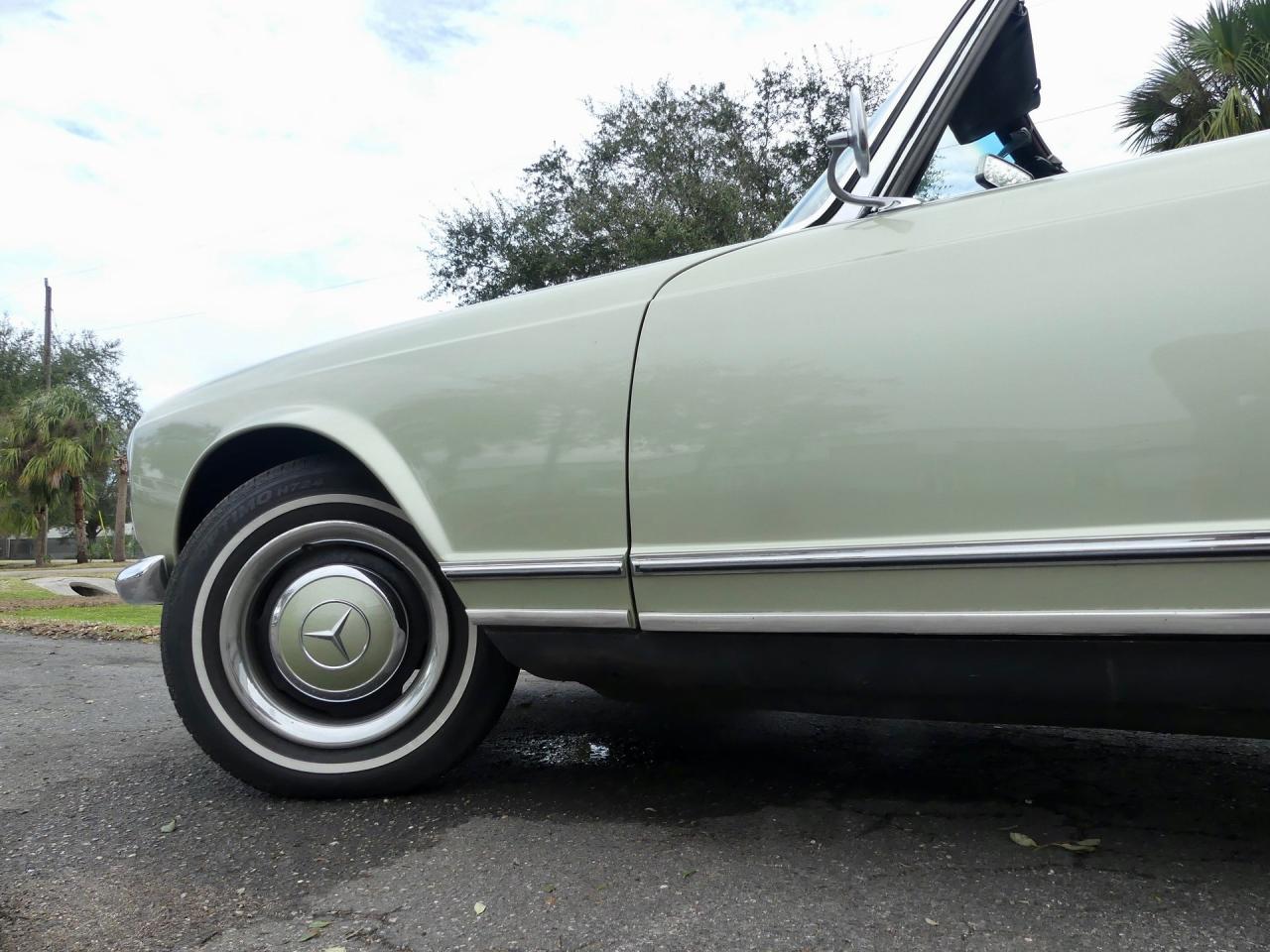 1964 Mercedes - Benz 230SL