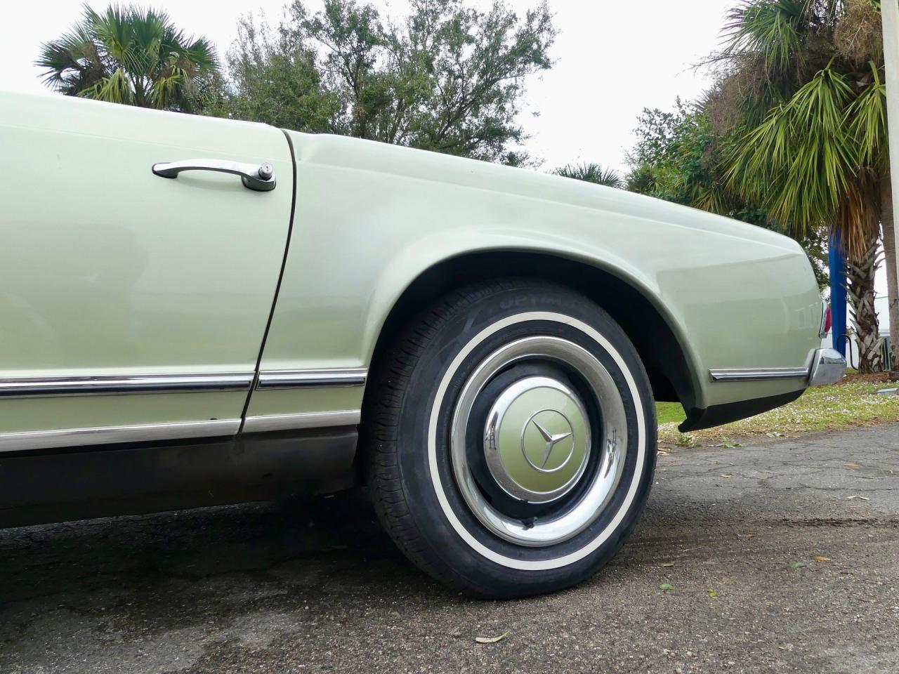 1964 Mercedes - Benz 230SL