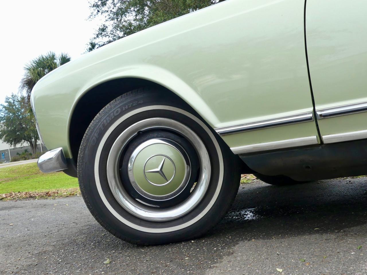 1964 Mercedes - Benz 230SL