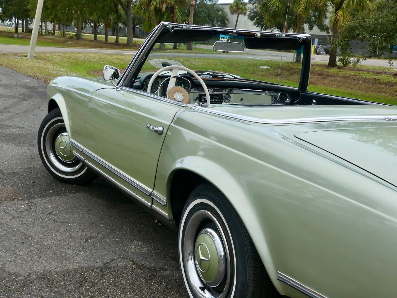 1964 Mercedes - Benz 230SL