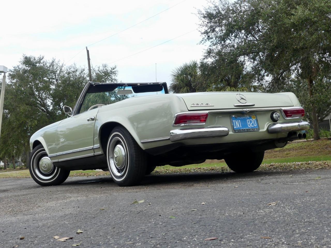 1964 Mercedes - Benz 230SL