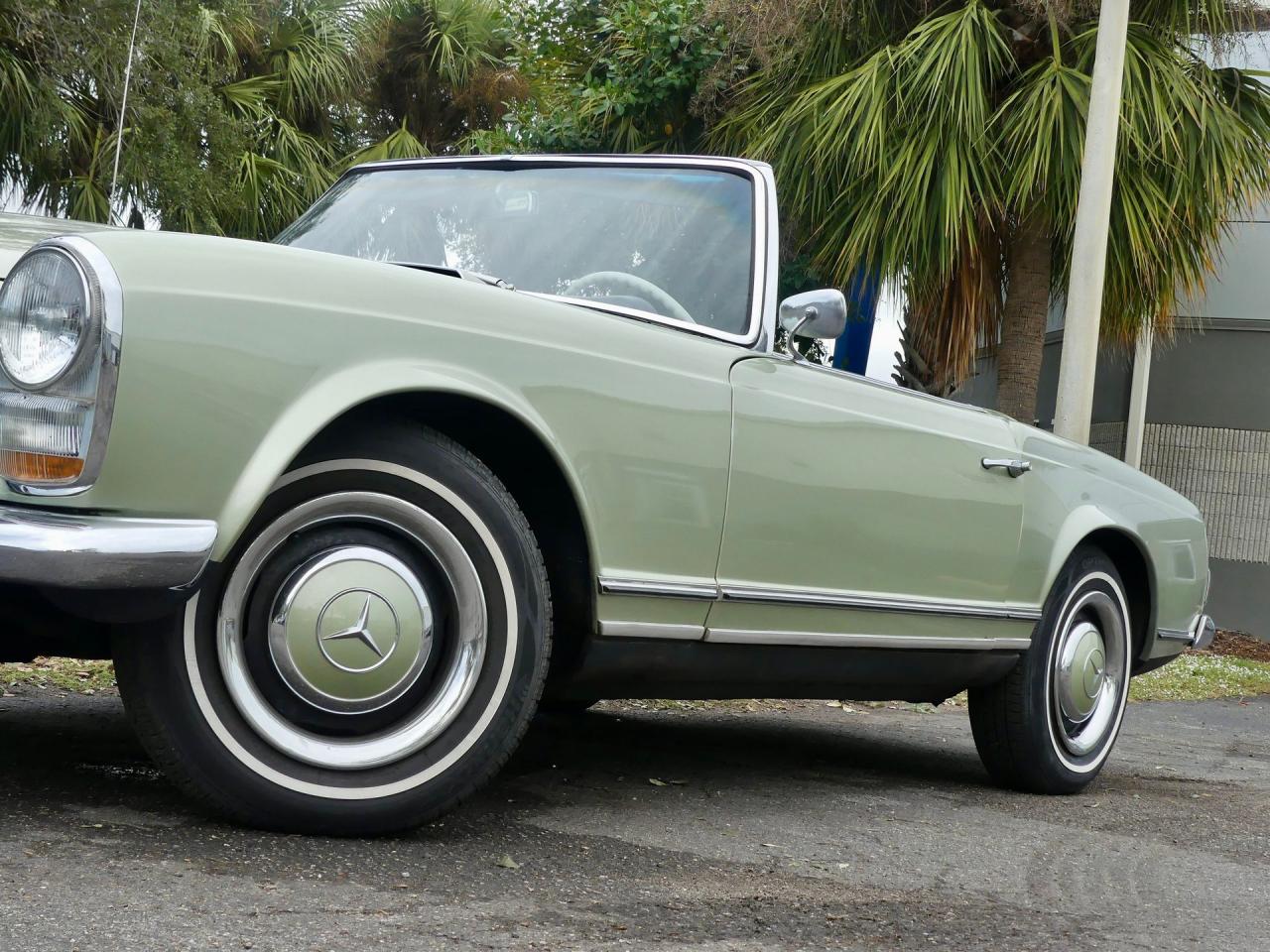 1964 Mercedes - Benz 230SL