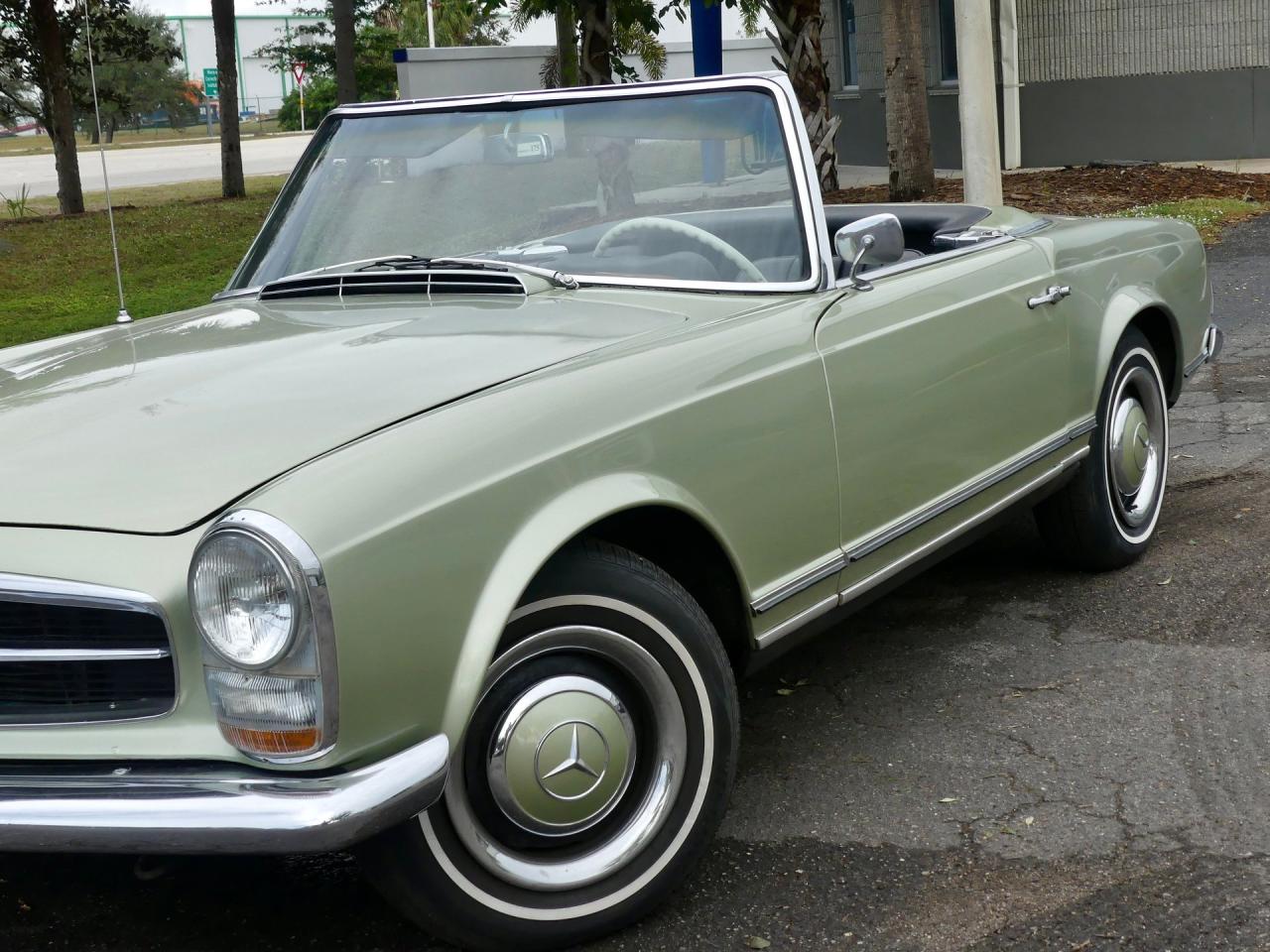 1964 Mercedes - Benz 230SL
