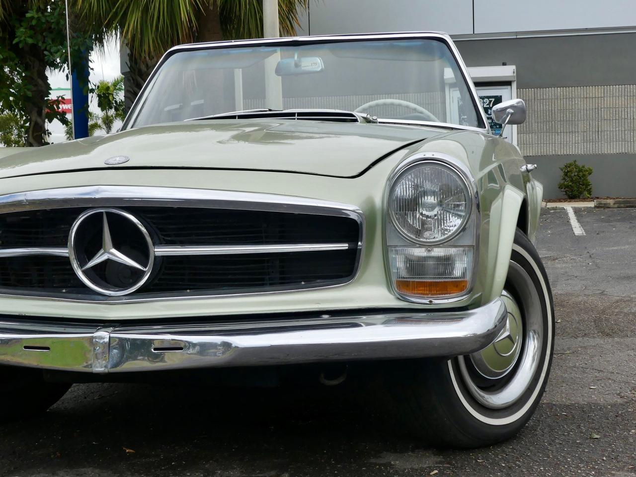 1964 Mercedes - Benz 230SL