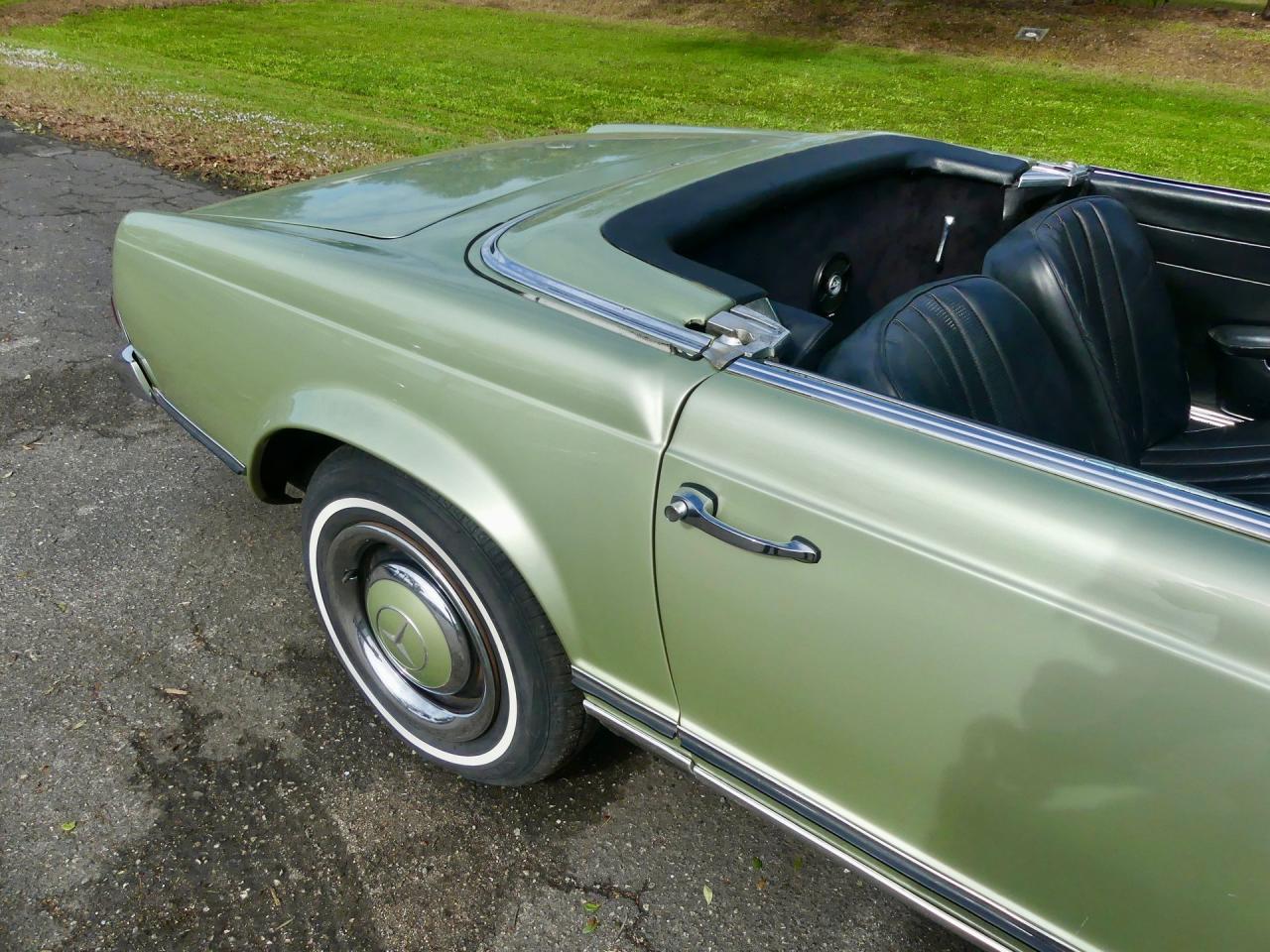 1964 Mercedes - Benz 230SL