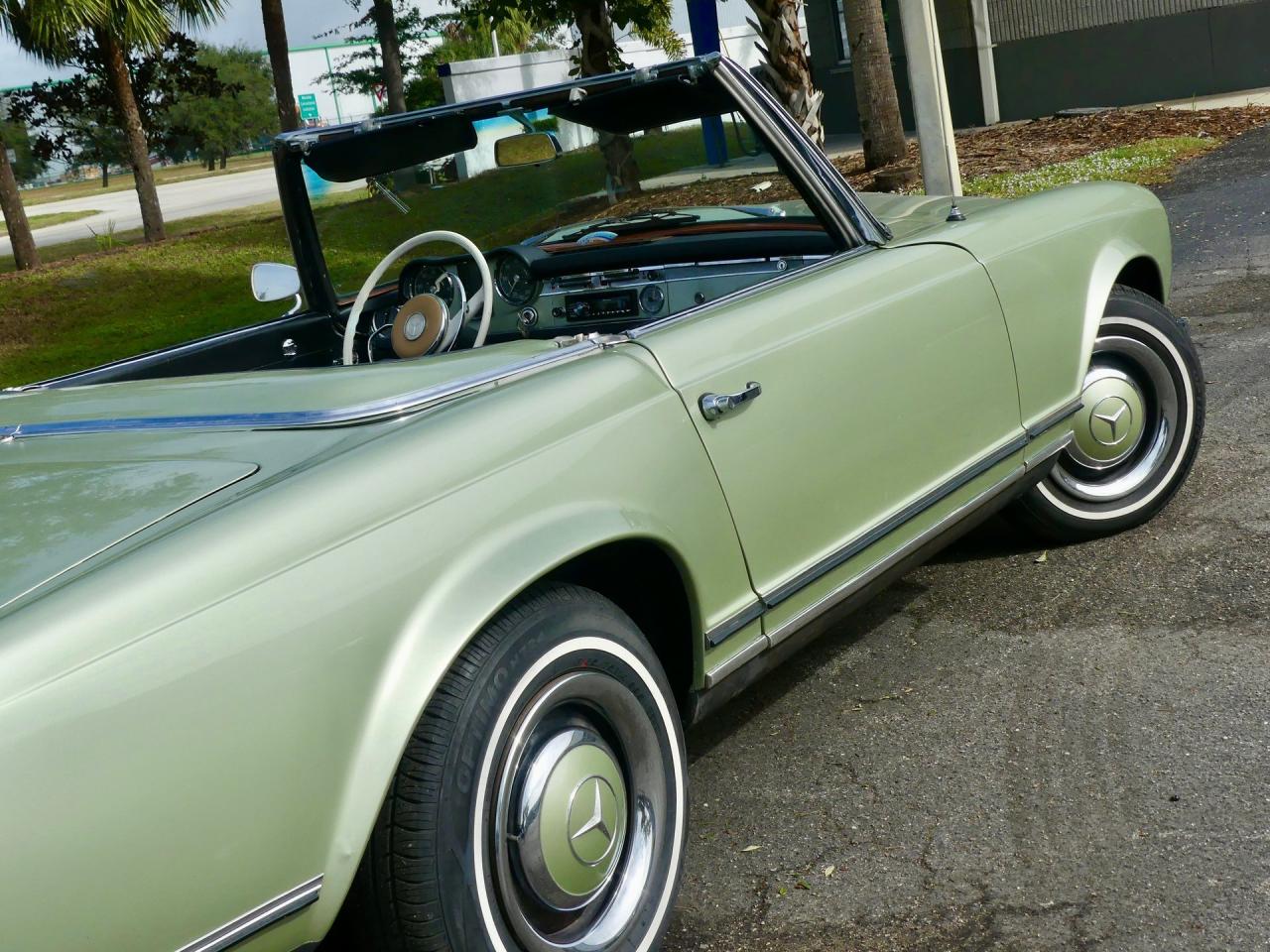 1964 Mercedes - Benz 230SL