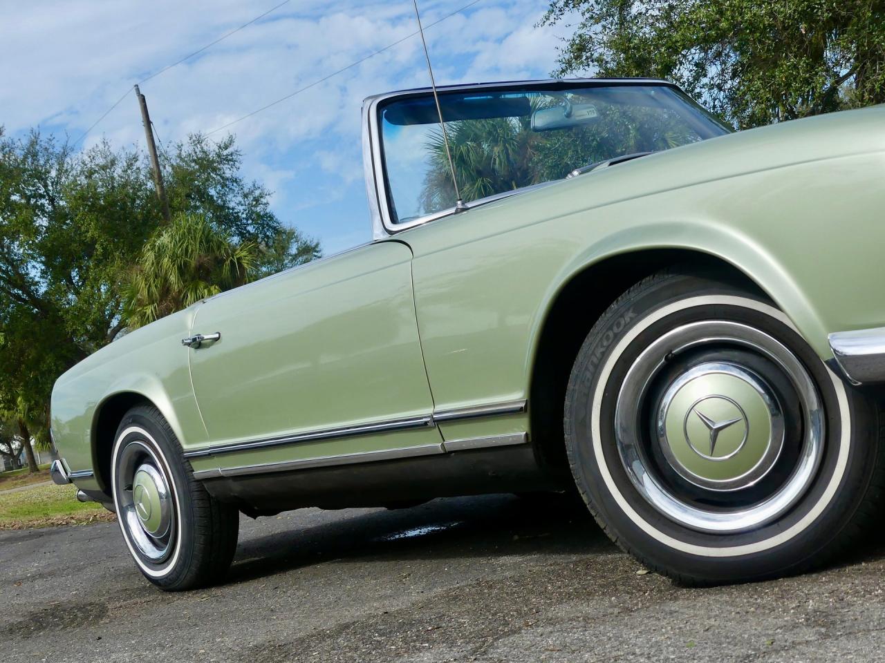 1964 Mercedes - Benz 230SL
