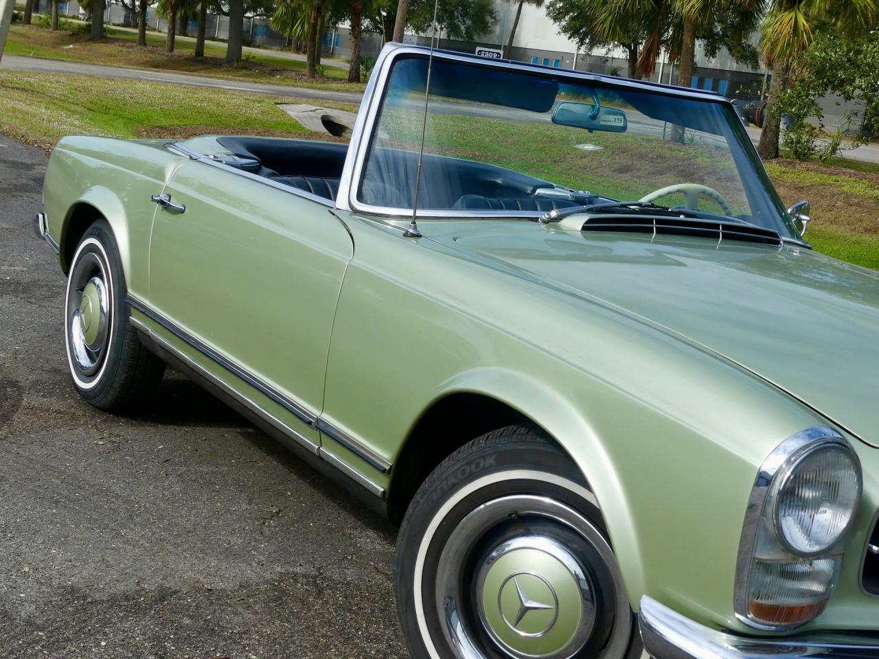 1964 Mercedes - Benz 230SL
