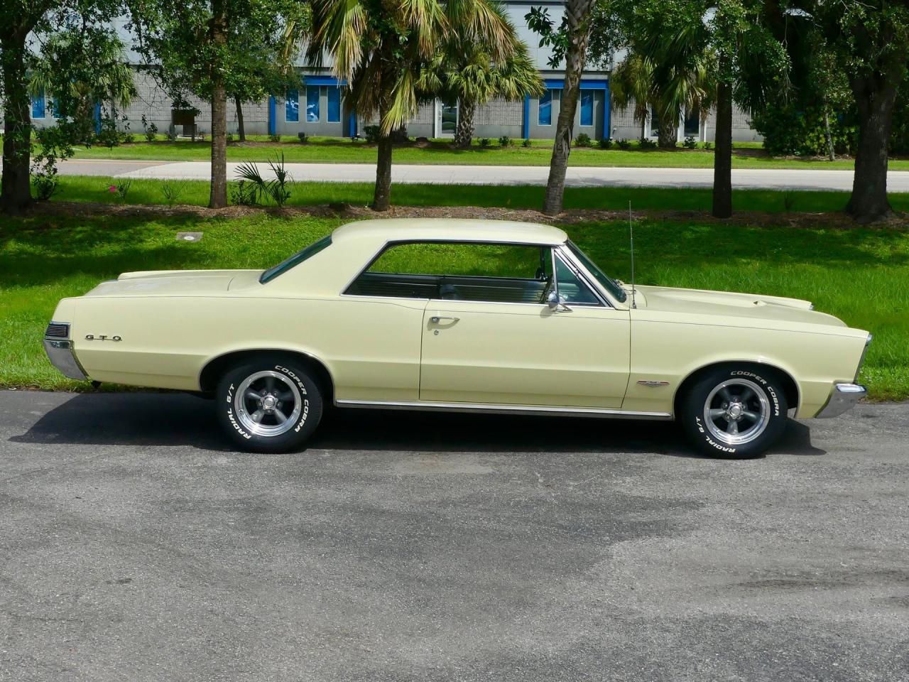1965 Pontiac GTO Coupe
