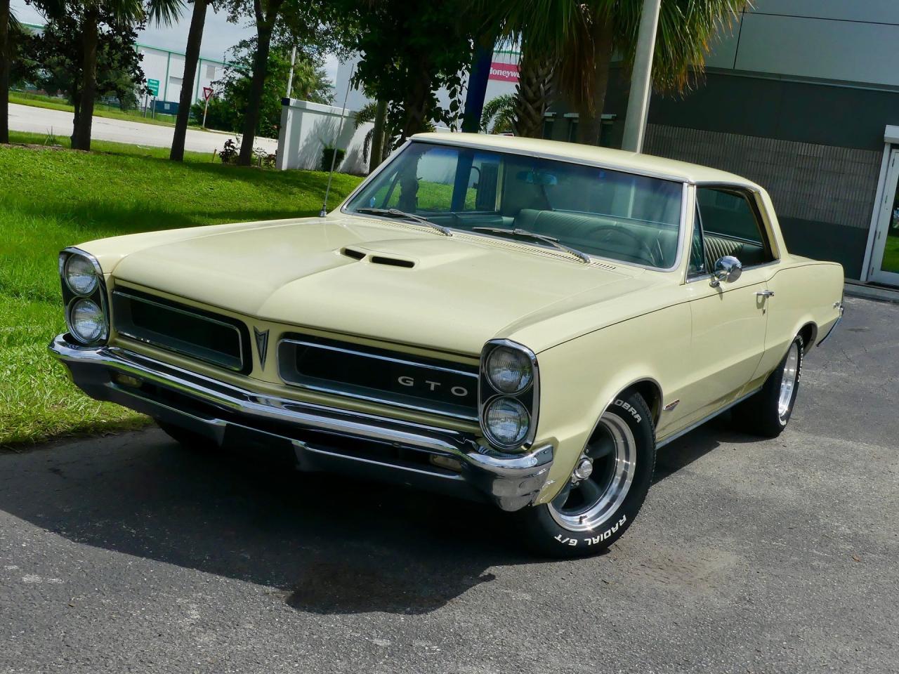 1965 Pontiac GTO Coupe