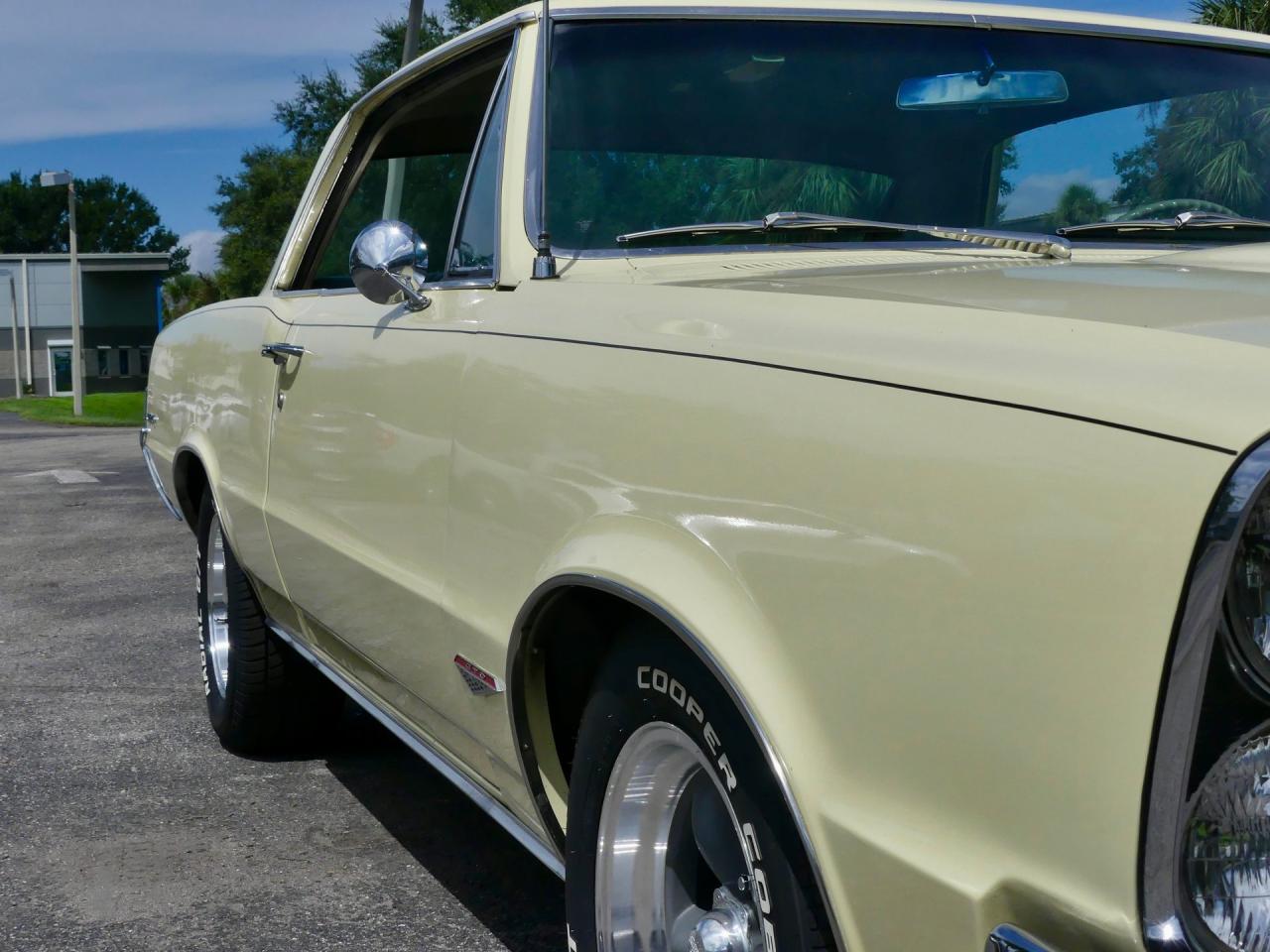 1965 Pontiac GTO Coupe