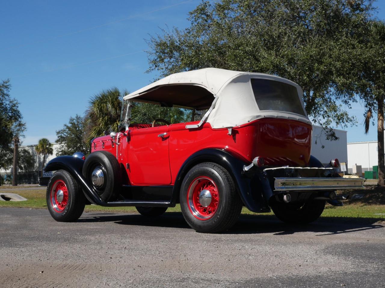 1929 Ford Phaeton Glassic Replica
