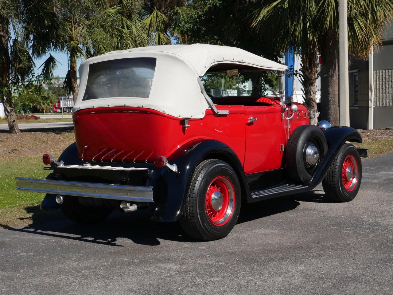 1929 Ford Phaeton Glassic Replica