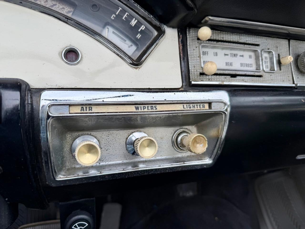 1957 Ford Fairlane Skyliner