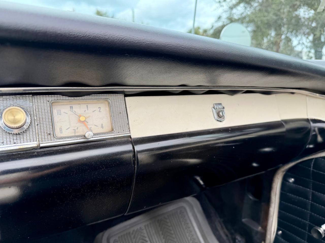 1957 Ford Fairlane Skyliner